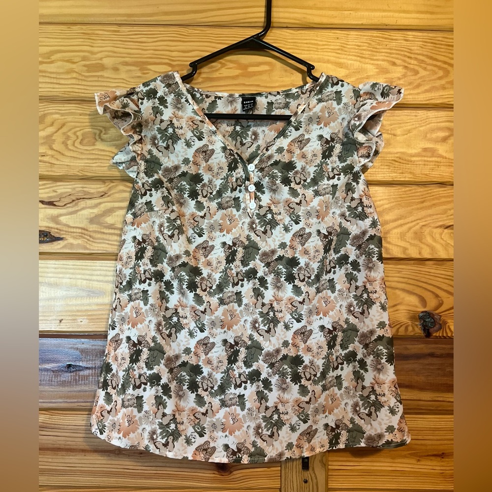 SHEIN Top size 6